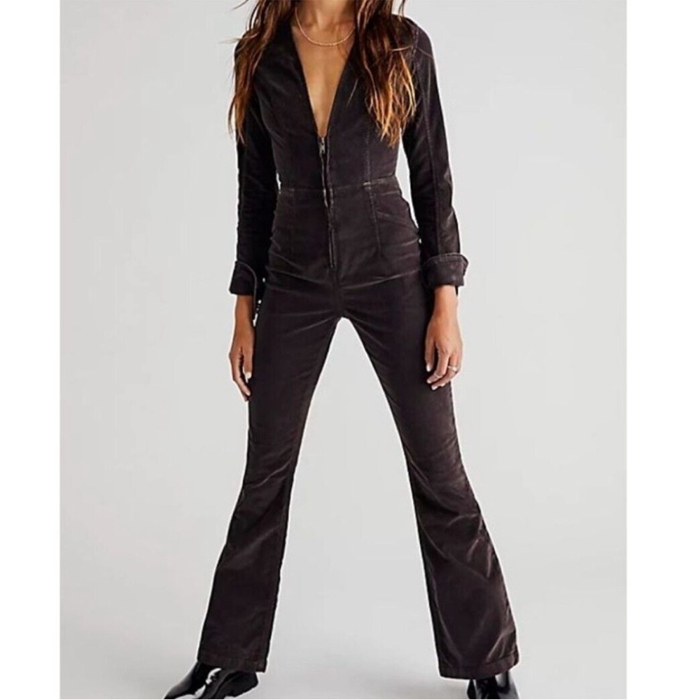 🍁Free People Jovi Black Corduroy Jumpsuit 🍁